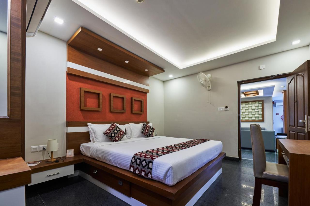 Vidya Residency Hotel Thrissur Buitenkant foto