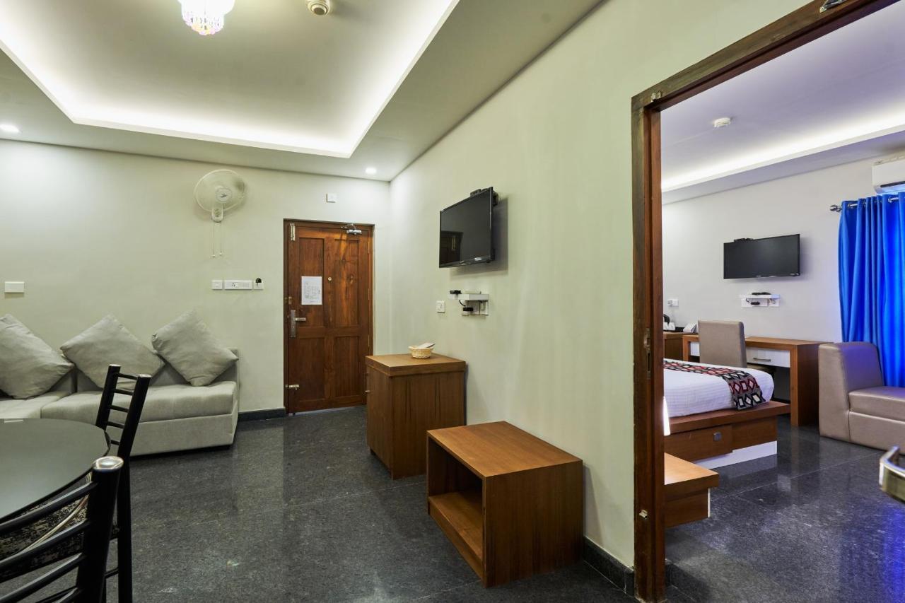 Vidya Residency Hotel Thrissur Buitenkant foto