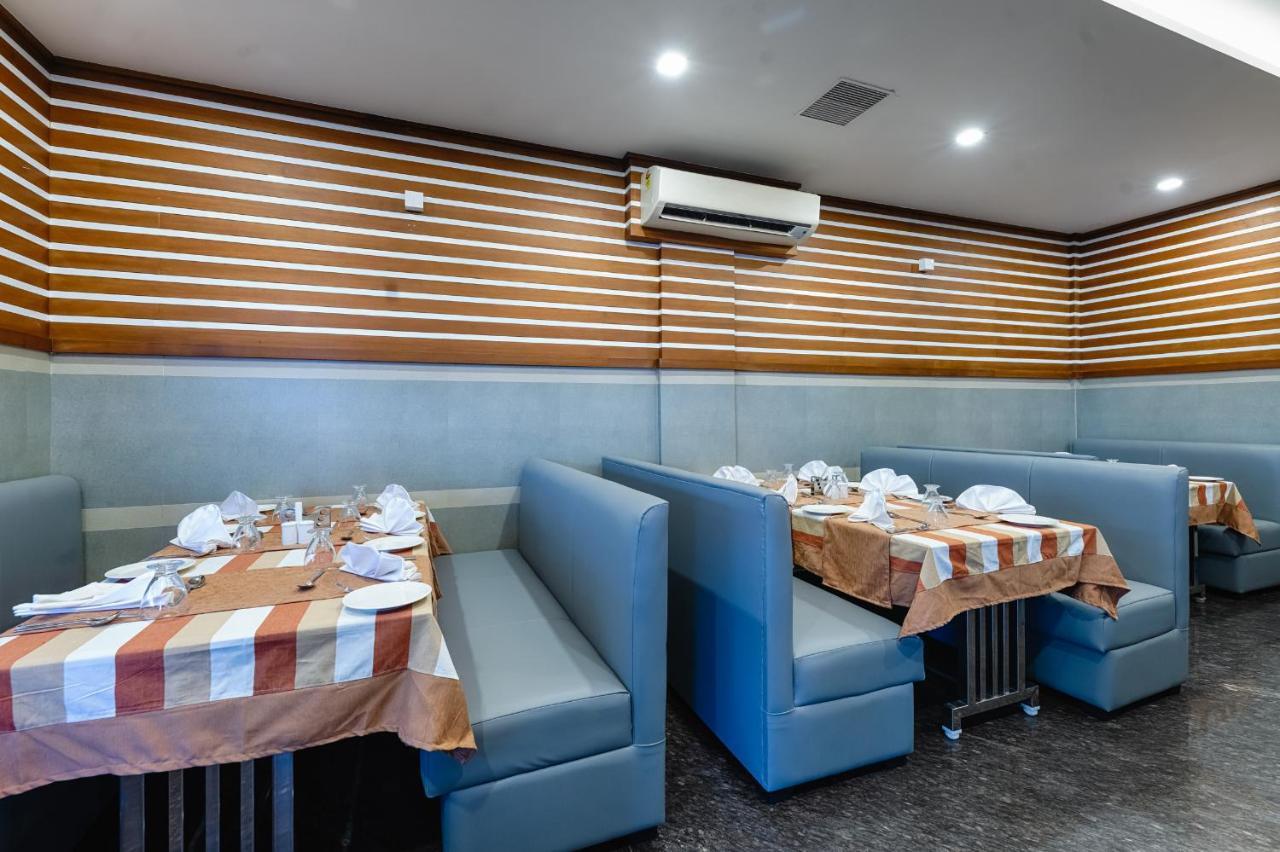 Vidya Residency Hotel Thrissur Buitenkant foto