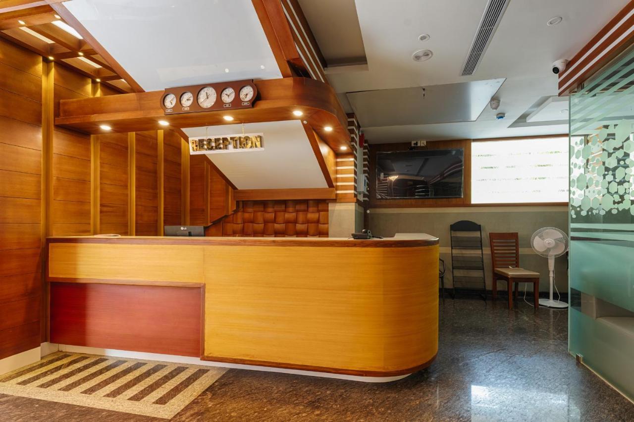 Vidya Residency Hotel Thrissur Buitenkant foto