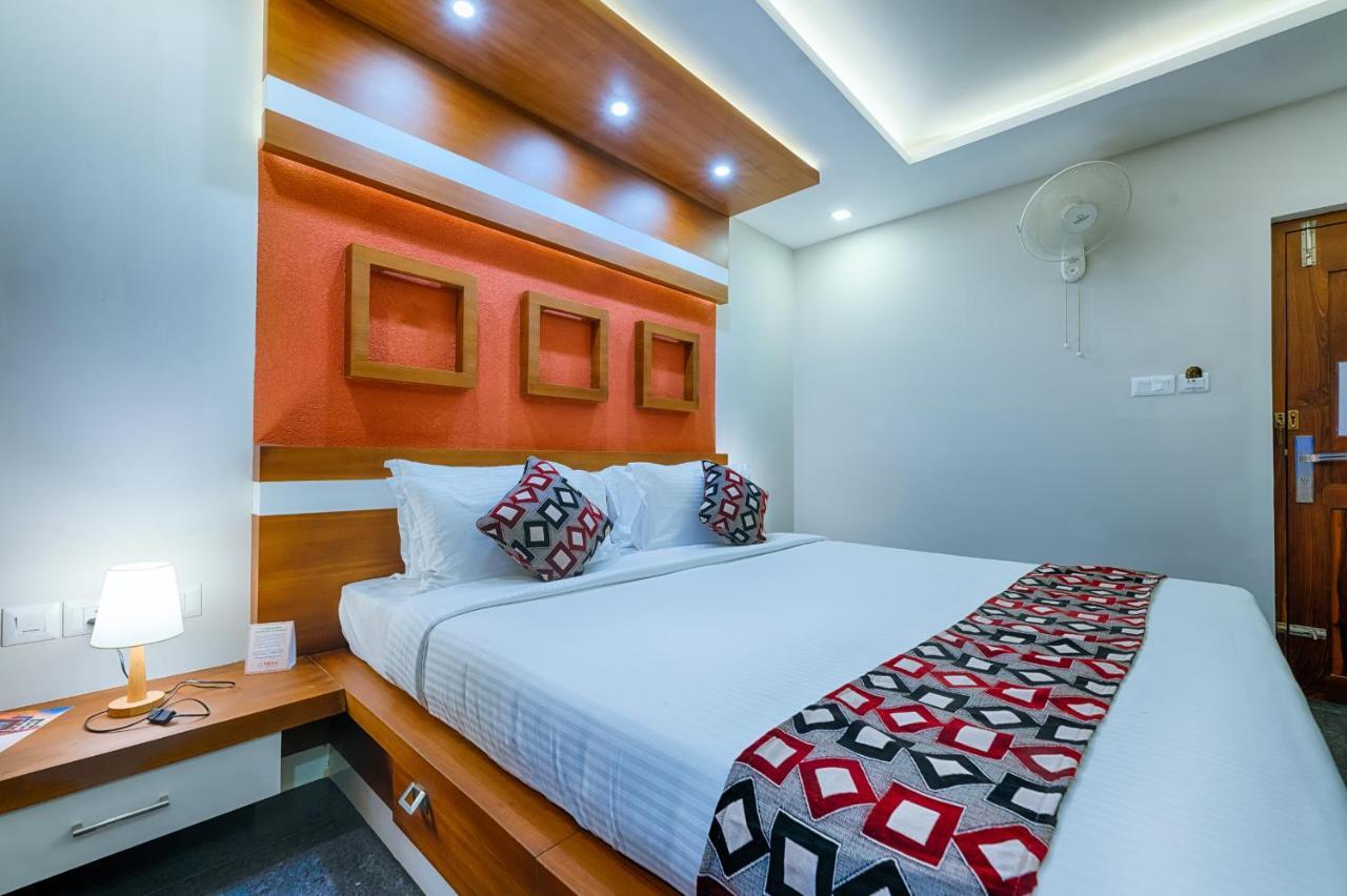 Vidya Residency Hotel Thrissur Buitenkant foto