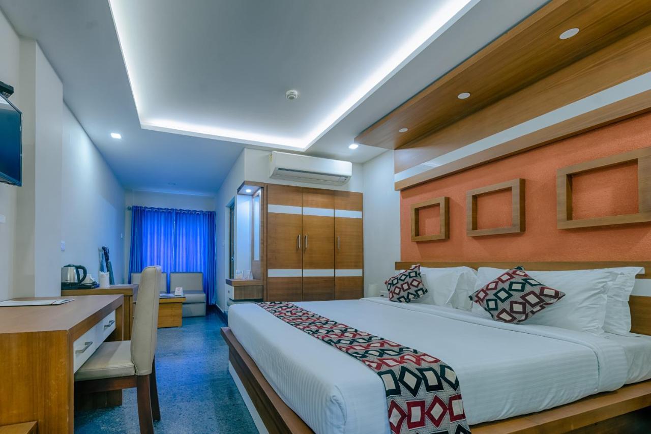 Vidya Residency Hotel Thrissur Buitenkant foto