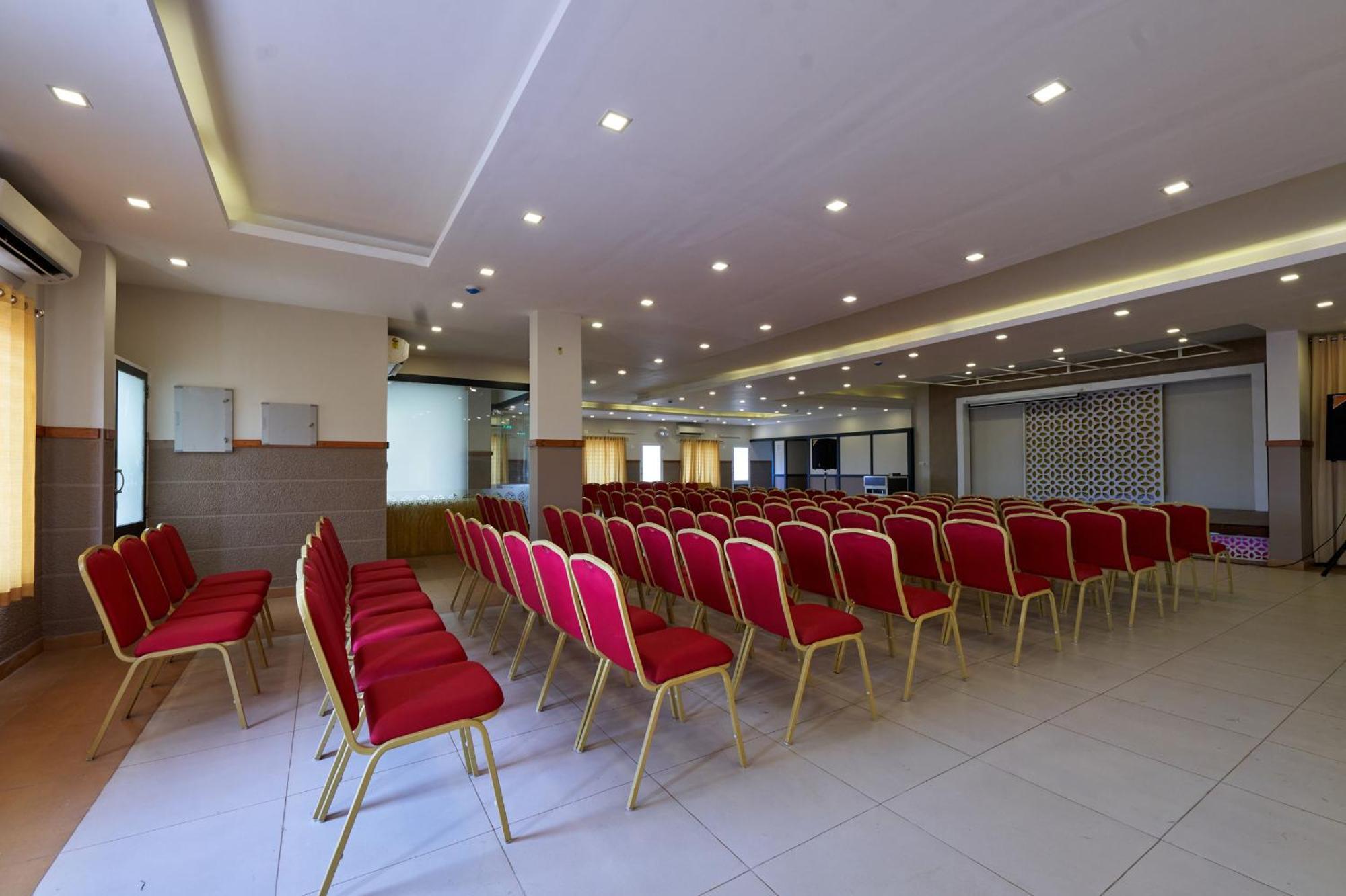 Vidya Residency Hotel Thrissur Buitenkant foto